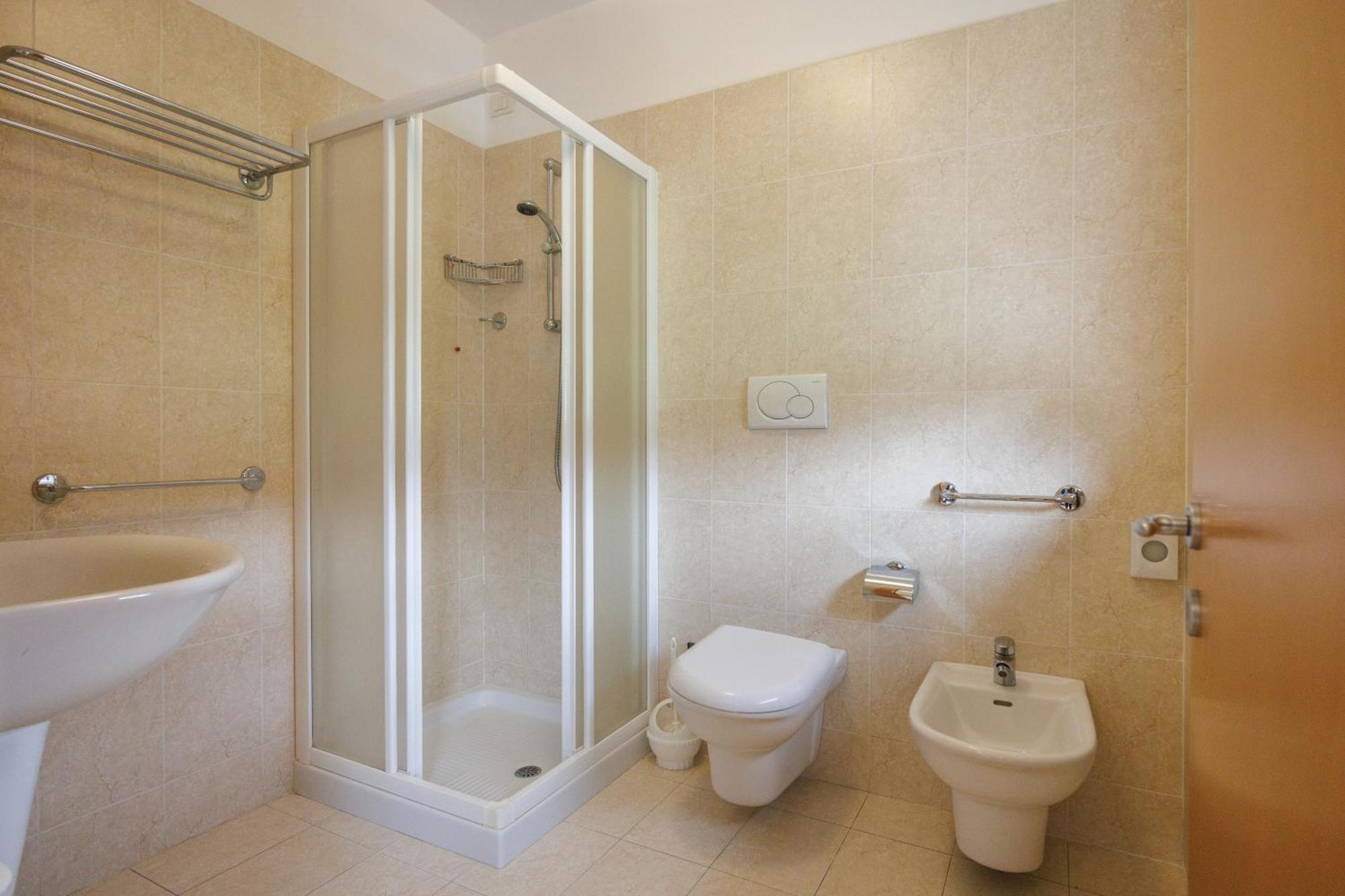 Club Hotel E Residence La Vela Torbole Sul Garda Εξωτερικό φωτογραφία