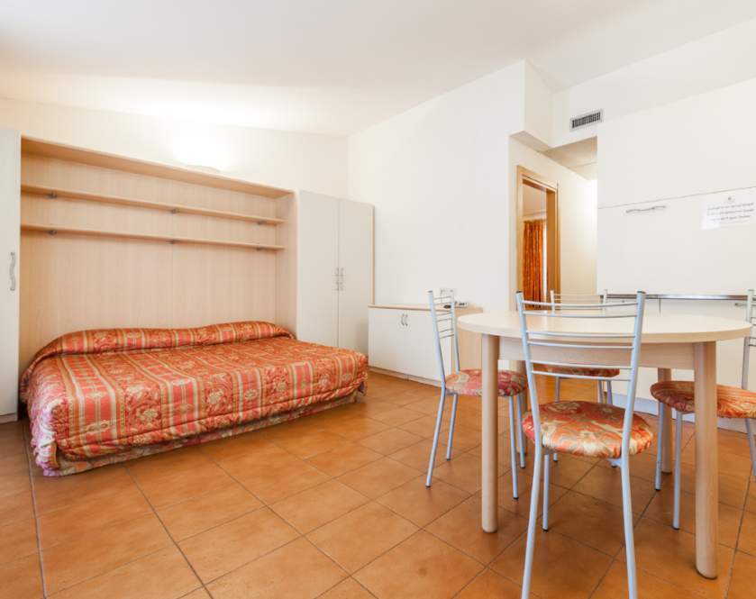 Club Hotel E Residence La Vela Torbole Sul Garda Εξωτερικό φωτογραφία